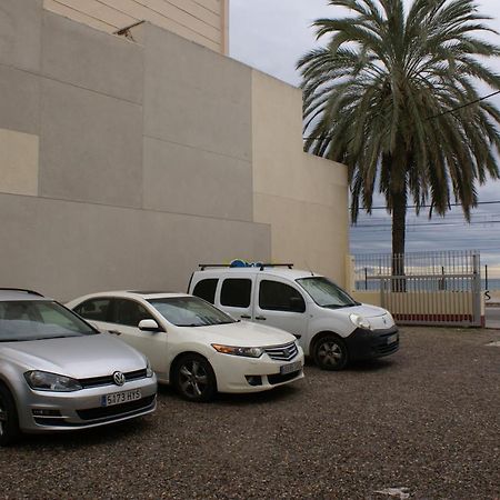 Vila De Premia Premiá de Mar Εξωτερικό φωτογραφία