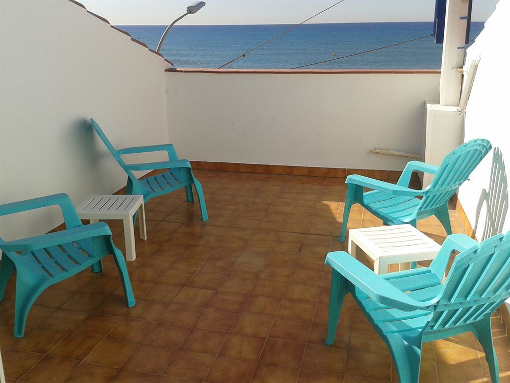 Vila De Premia Premiá de Mar Εξωτερικό φωτογραφία